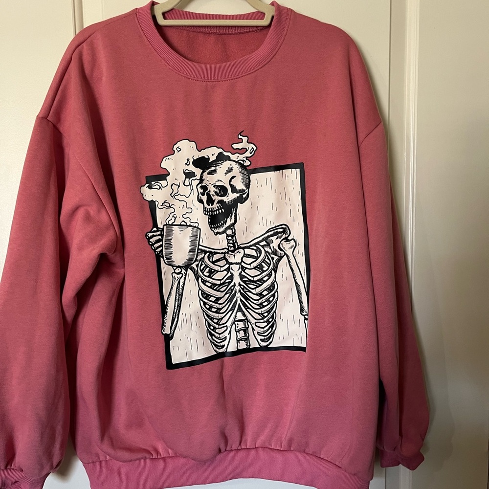 Halloween Skeleton Coffee sweatshirt NWOT XL